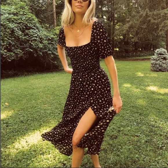 Reformation Dresses & Skirts - Reformation meadow midi dress poise print